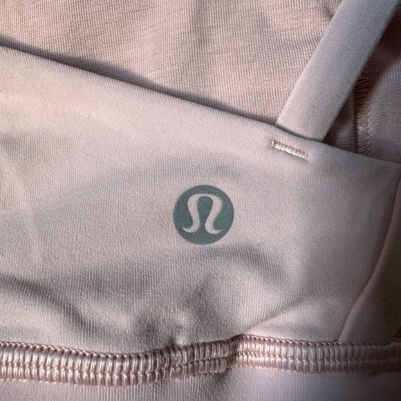 lululemon Energy Bra - discontinued color - Picture 4 of 4
